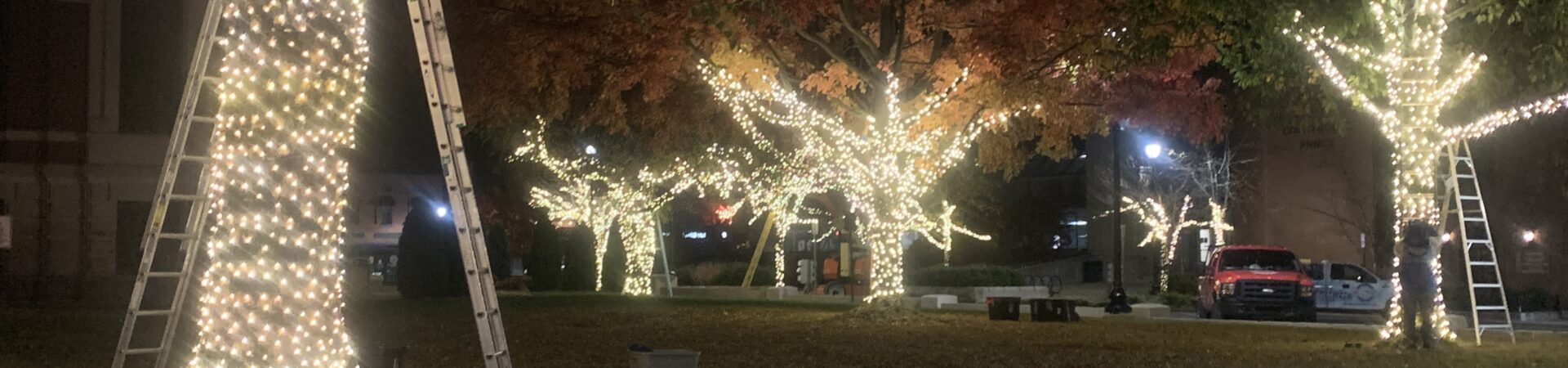 Commercial Christmas Light Installation in Indianapolis